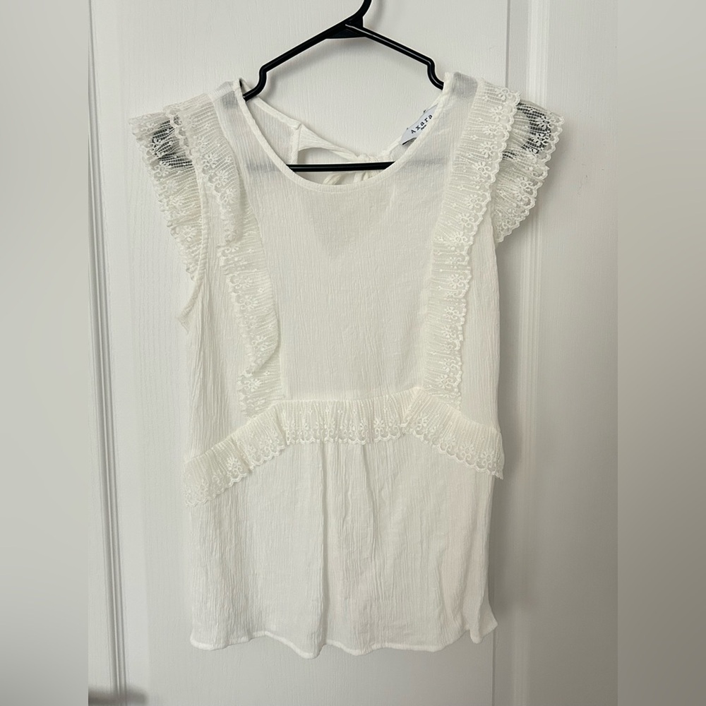 White Lace Trim Sleeveless Top